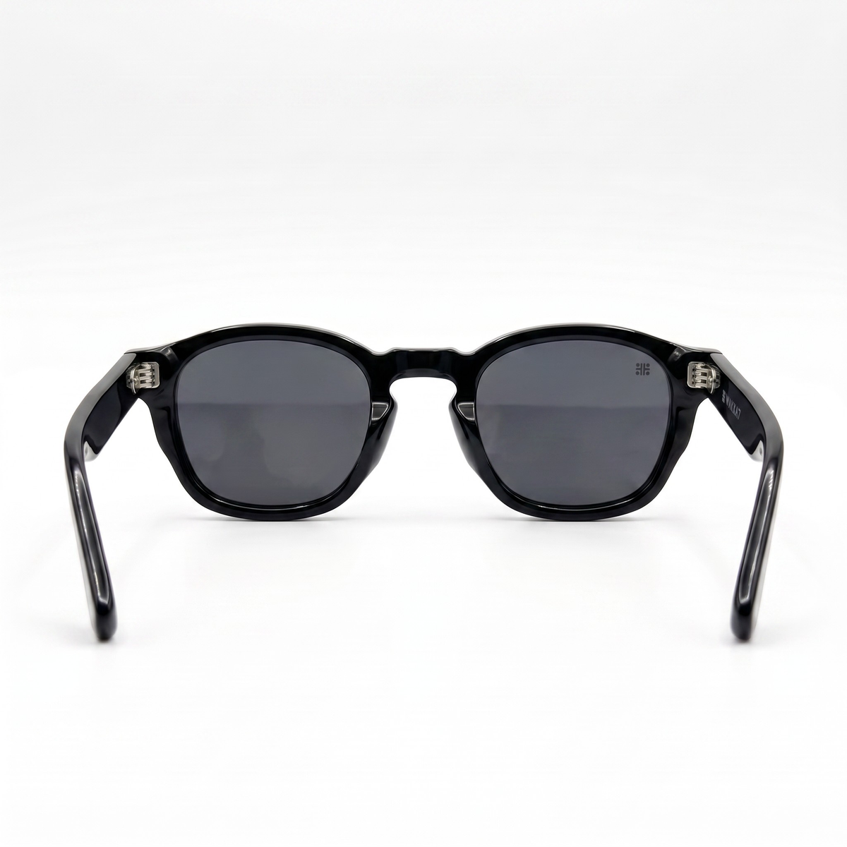 gloss-black